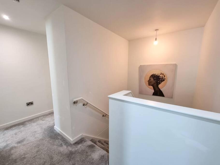 Luxury City Centre Townhouse With Parking Manchester Eksteriør billede