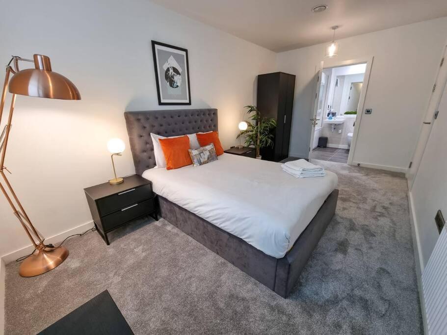 Luxury City Centre Townhouse With Parking Manchester Eksteriør billede