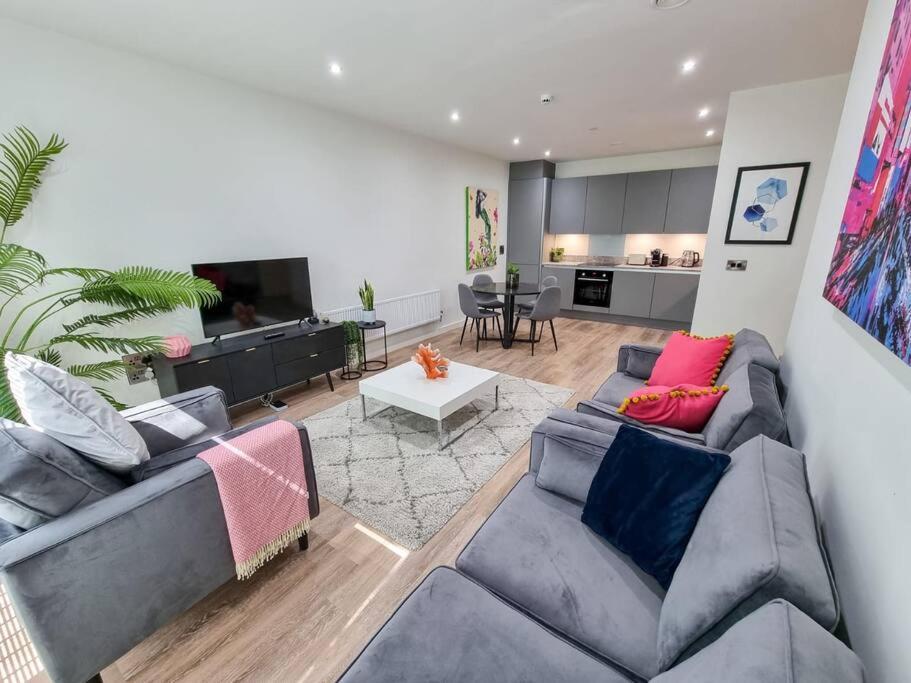 Luxury City Centre Townhouse With Parking Manchester Eksteriør billede